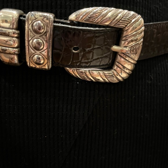 Black leather belt with silver buckle and embellishments - Picture 2 of 7